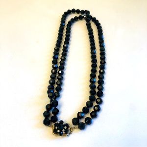 VTG Black double strand necklace